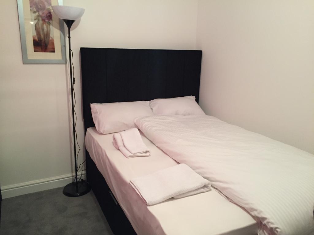 Canary Heights London Ruang foto