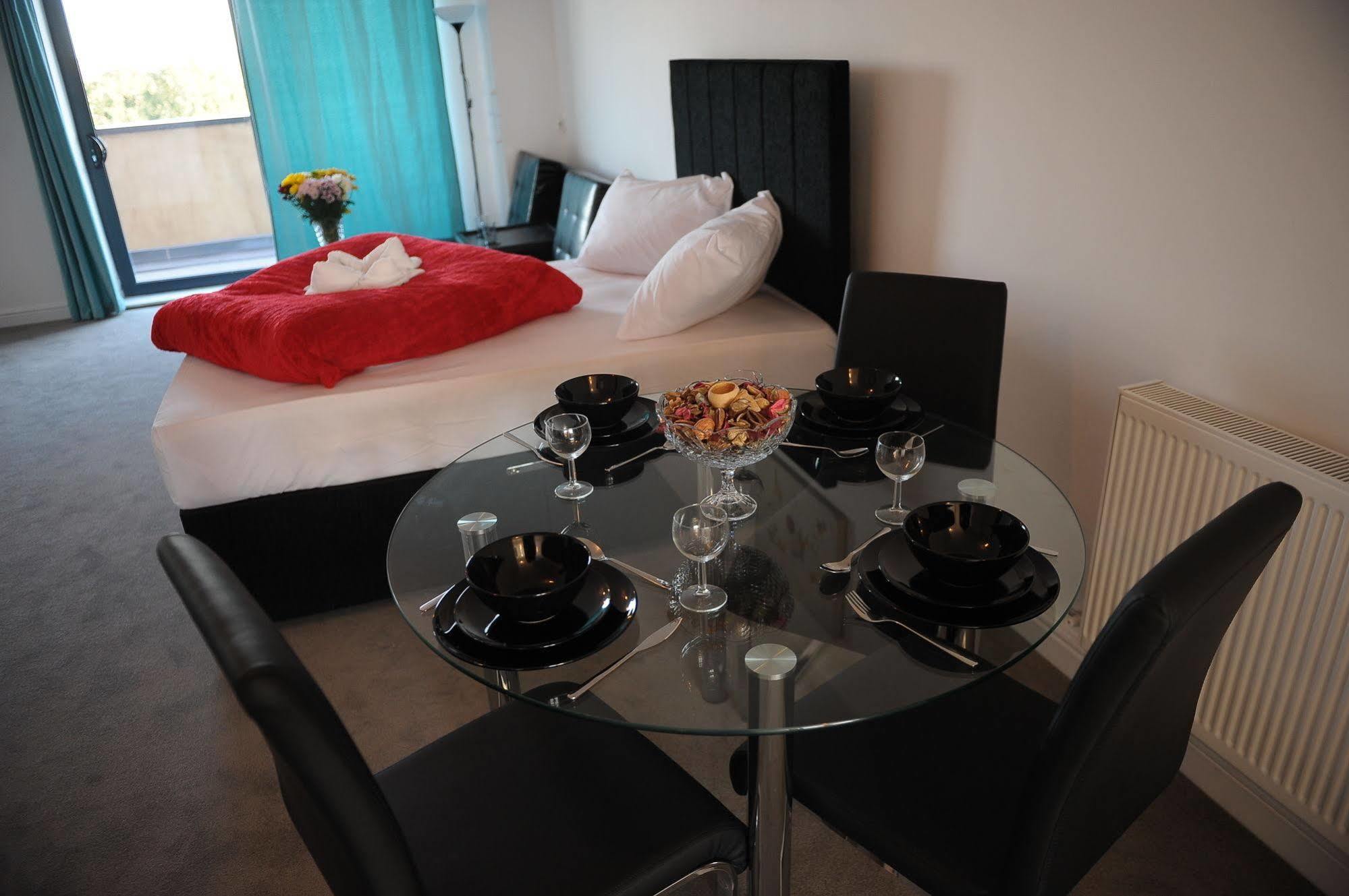 Canary Heights London Bagian luar foto