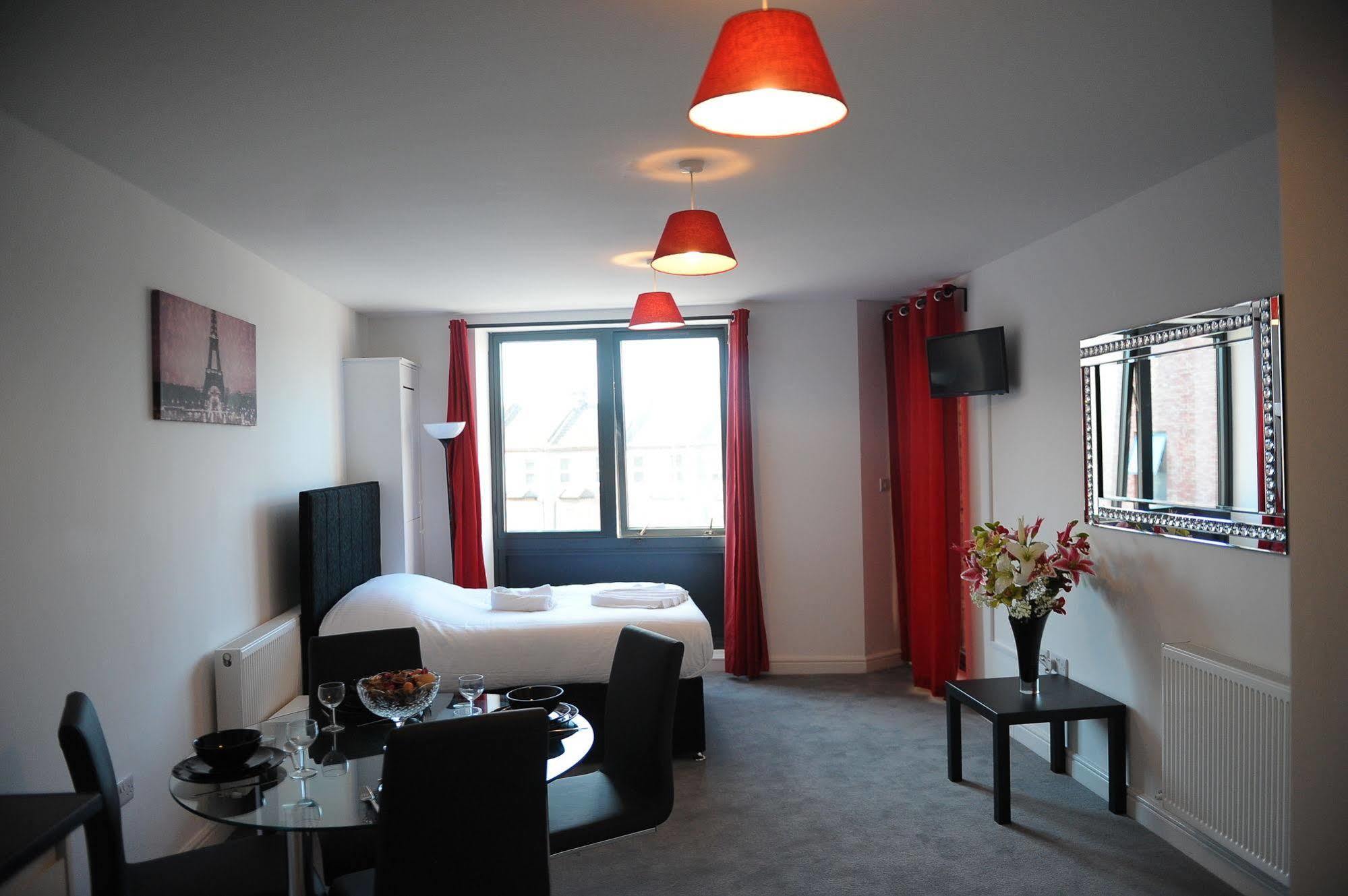 Canary Heights London Bagian luar foto