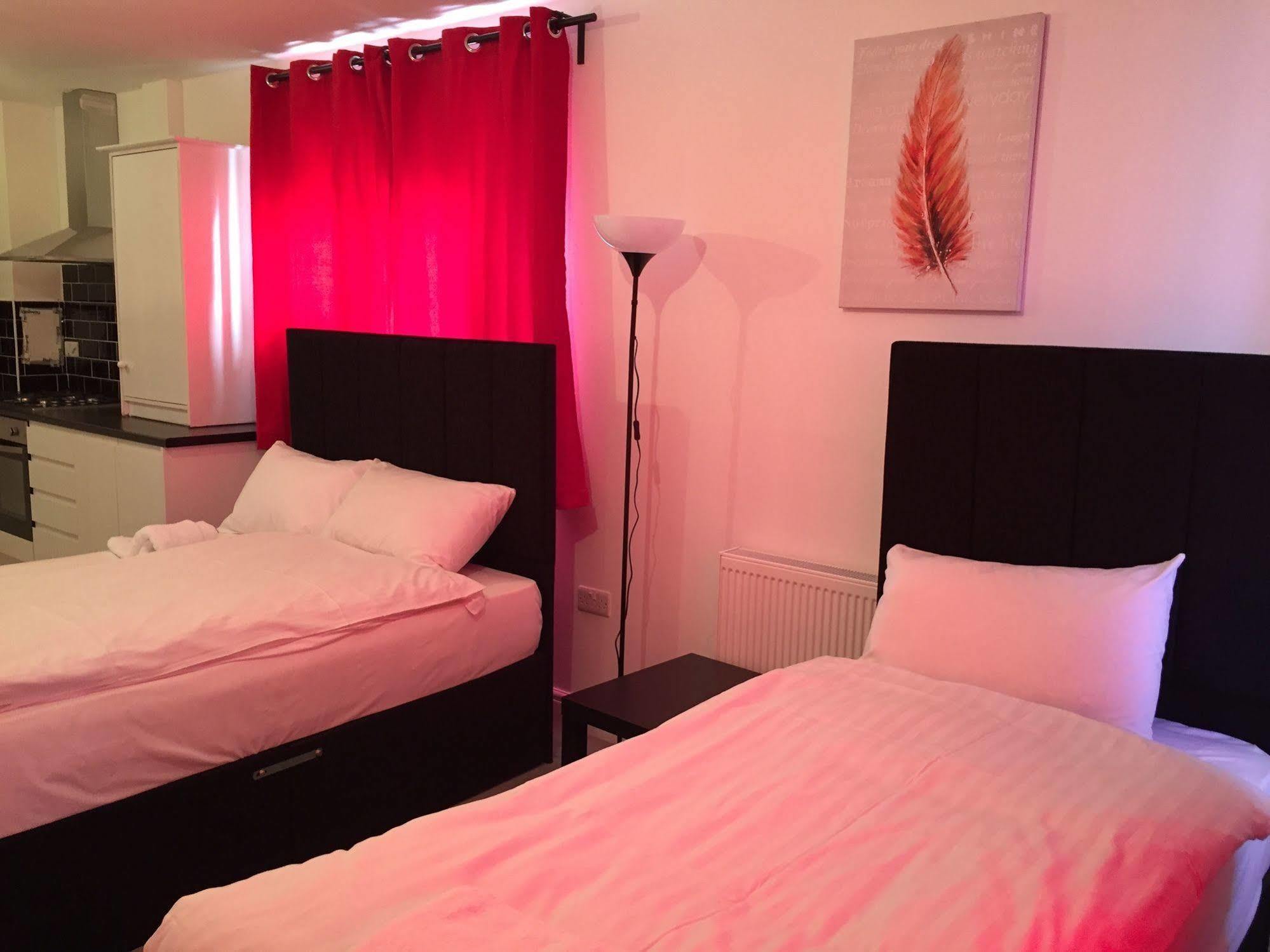 Canary Heights London Bagian luar foto
